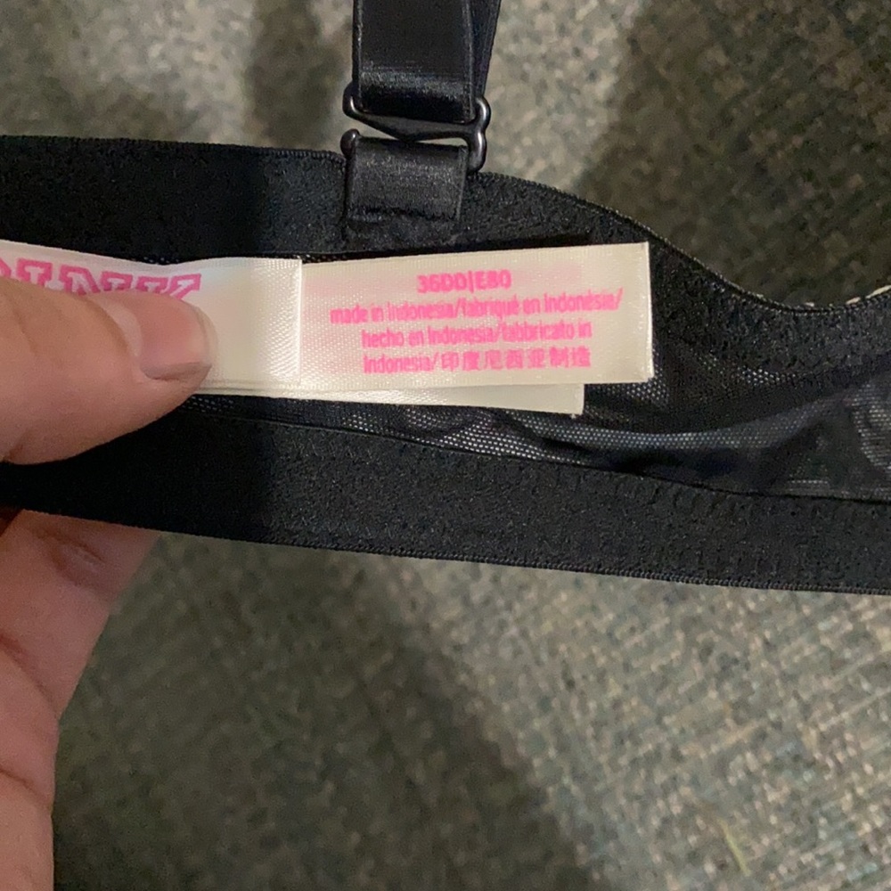 Vs Bra - image 3